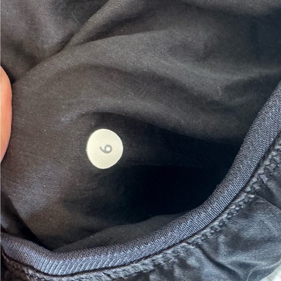 LULULEMON Jacket Full Zip Grey Reversible Long Sleeves Thumb Holes Ruched Sz 6 - Picture 7 of 16